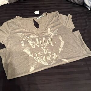 NWT Maurices top